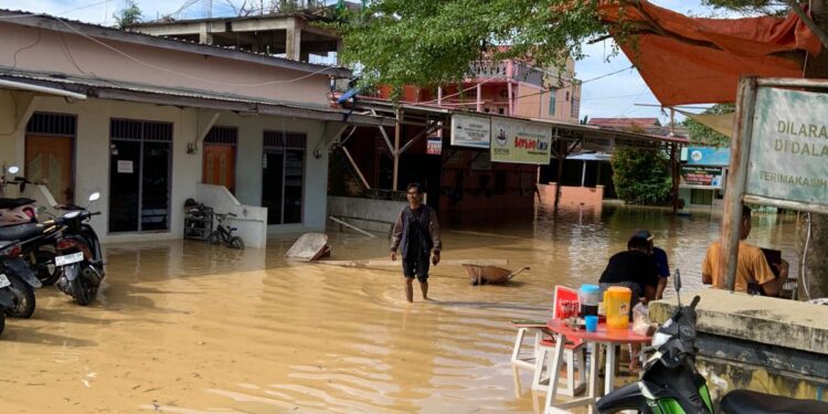Warga Api-api Keluhkan 25 Tahun Jadi Langganan Banjir di Bontang