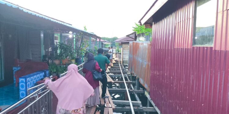 Anak 11 Tahun Diterkam Buaya Saat Berenang di Laut Tanjung Limau Bontang