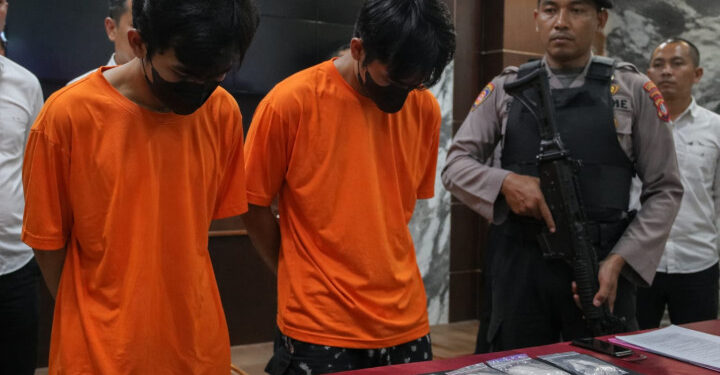 Gagalkan 16 Gram Sabu Siap Edar, 2 Tersangka Pengedar Diciduk Polsek Muara Badak