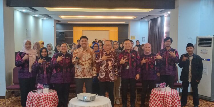 Tingkatkan Kapasitas Pelaku Usaha, Dispopar-Ekraf Gelar Pelatihan Ekonomi Kreatif Subsektor Kriya 2026